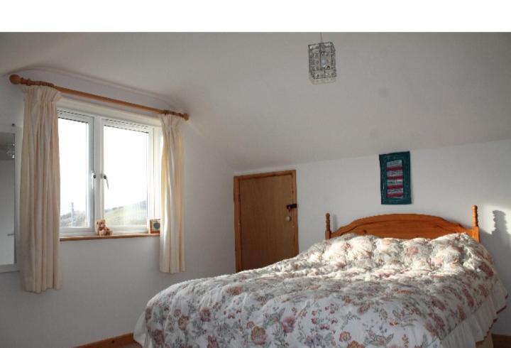 Curlews Cottage - House With 3 Bedrooms And Garden - Walking Distance To The Beach Perranporth Exterior foto